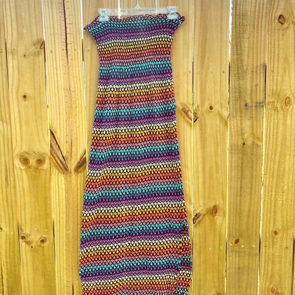 Colorful strapless swimsuit coverup